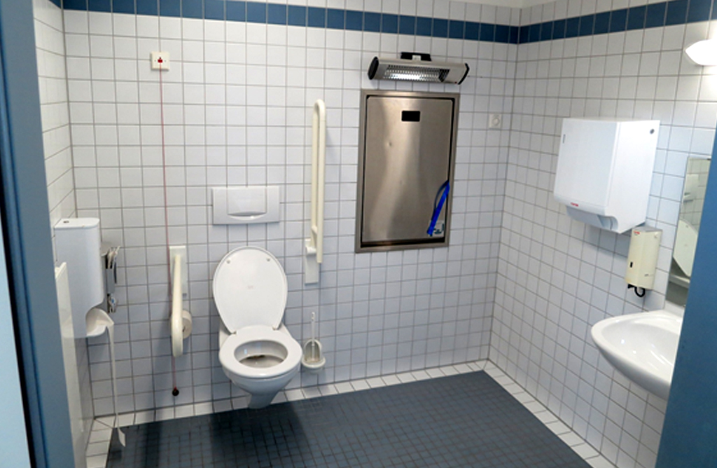 La adecuación de baños y cocinas en viviendas habituales se podrá subvencionar con las ayudas regionales de accesibilidad
